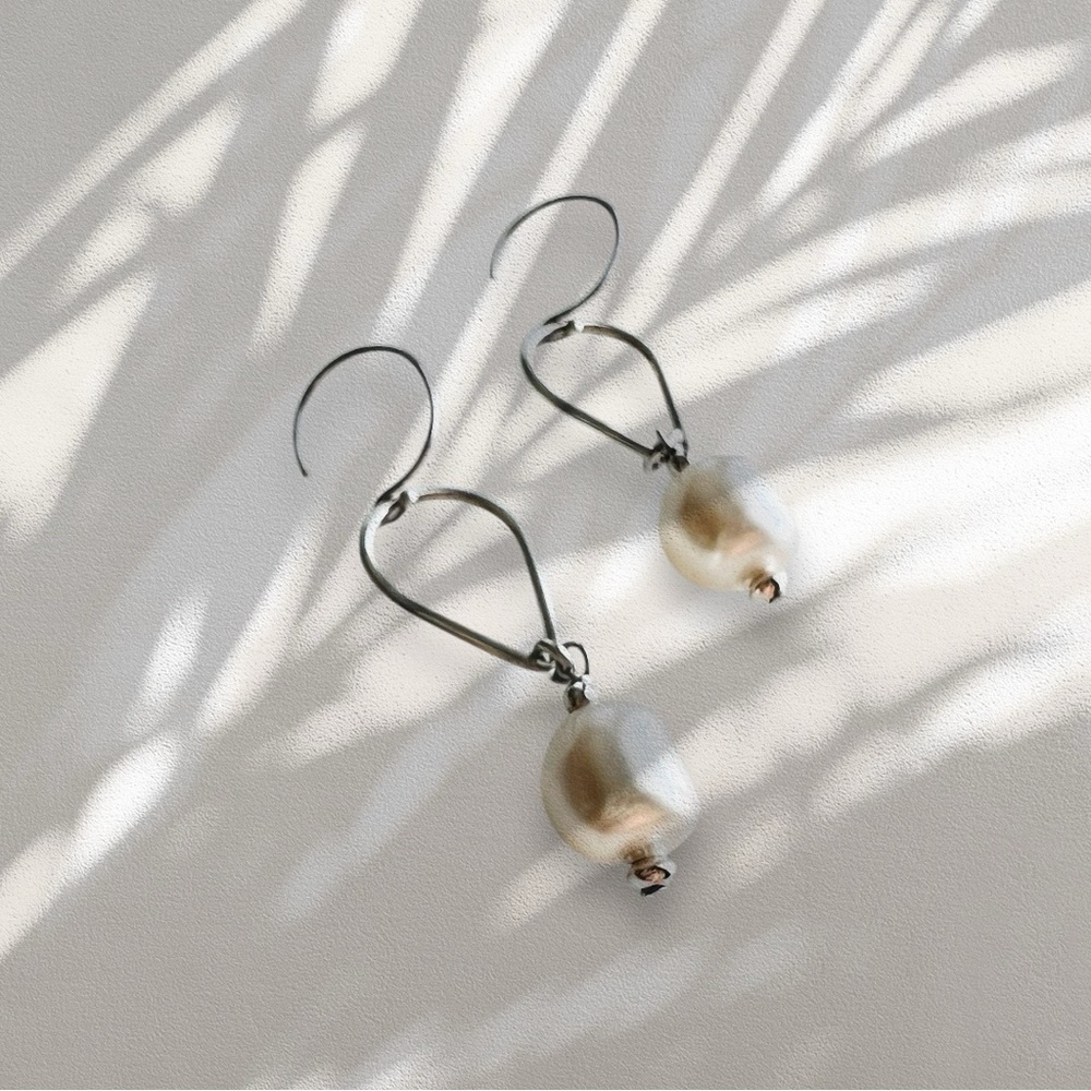 New Elegant Silver Pearl Drop Earrings Sterling Silver White Pearls by Swarovski